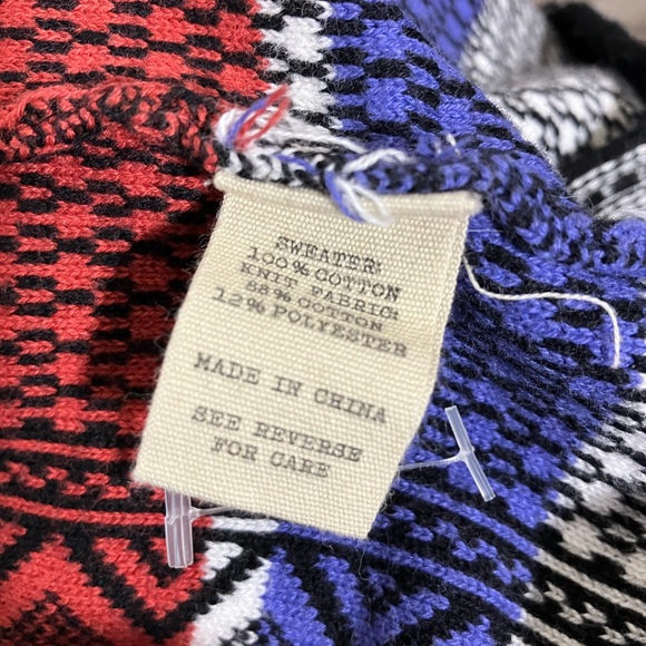 Gimmicks by BKE The Buckle Fringe Red, White, Blue Knit Cardigan Sweater - Picture 10 of 11